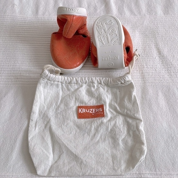 KRUZERS by Fitkicks Orange Travel Shoes Size Small (US 5.5 - 6.5) - Picture 4 of 9